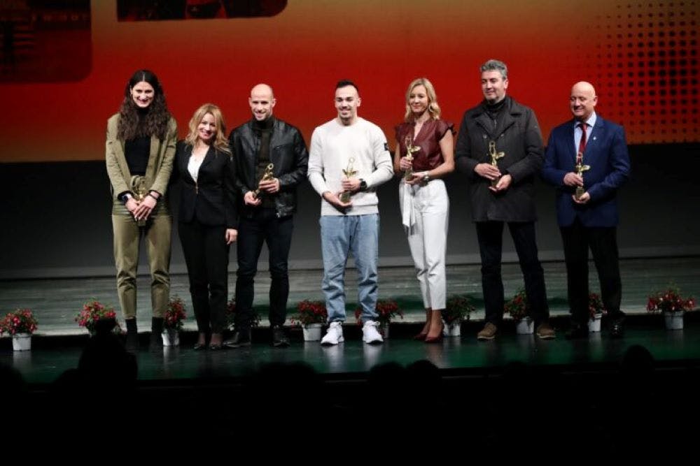 Συγκίνηση, υπερηφάνεια και ελπίδα τα κύρια χαρακτηριστικά της γιορτής του ΣΕΓΑΣ runbeat.gr